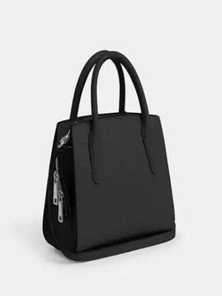 Andrea Carryall Bag          I     COACH